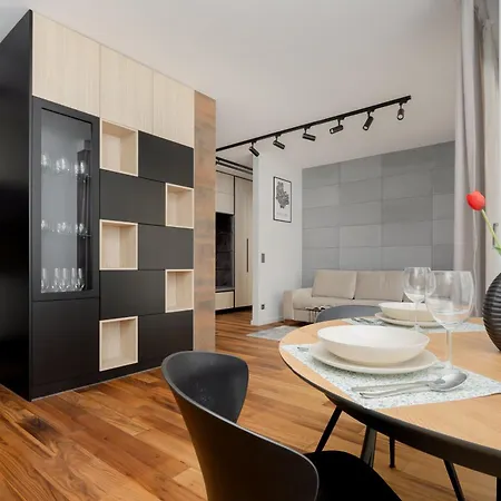 Cozy Apartments With Parking In The 19Th District By Noclegi Renters Warsaw Exterior photo