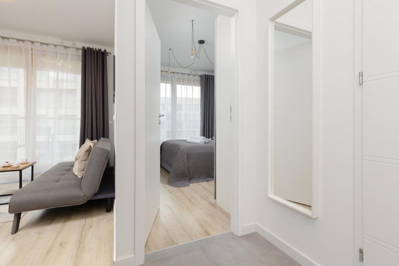 Cozy With Parking In The 19th District By Renters * Varsavia