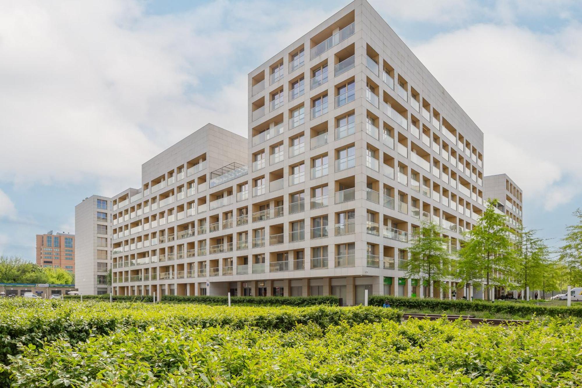 Appartamento Cozy With Parking In The 19th District By Renters *